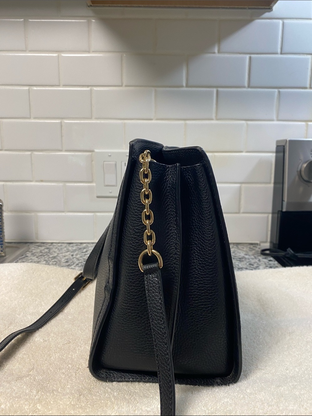 Michael Kors Black Pebbled Leather Tote with Gold-Tone Logo - Picture 3 of 16